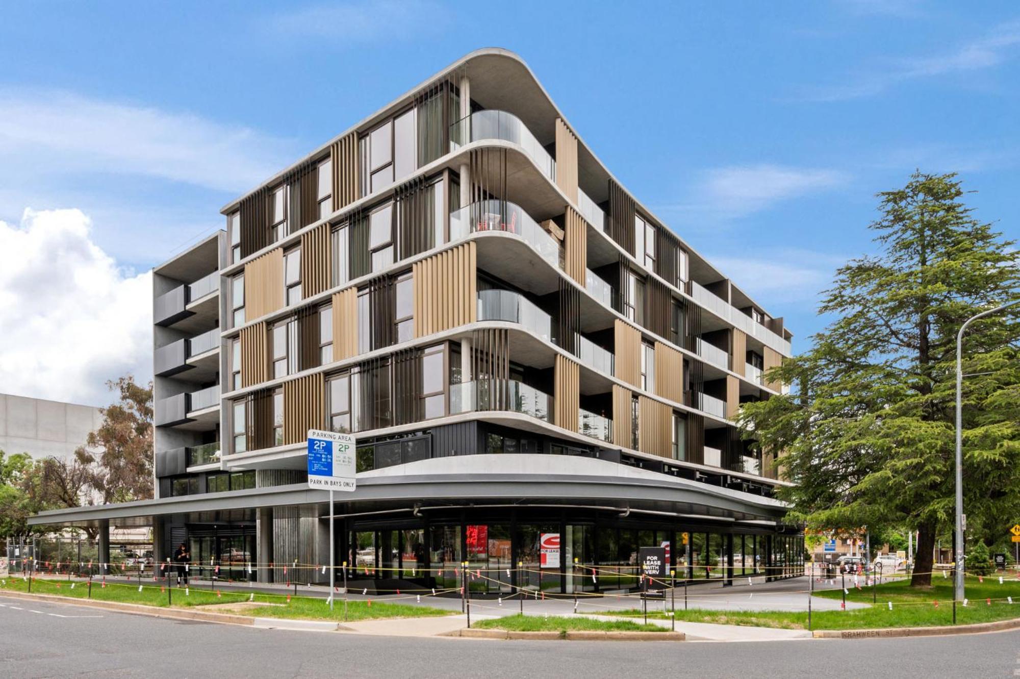 Cosy Braddon With Bbq Area Apartment